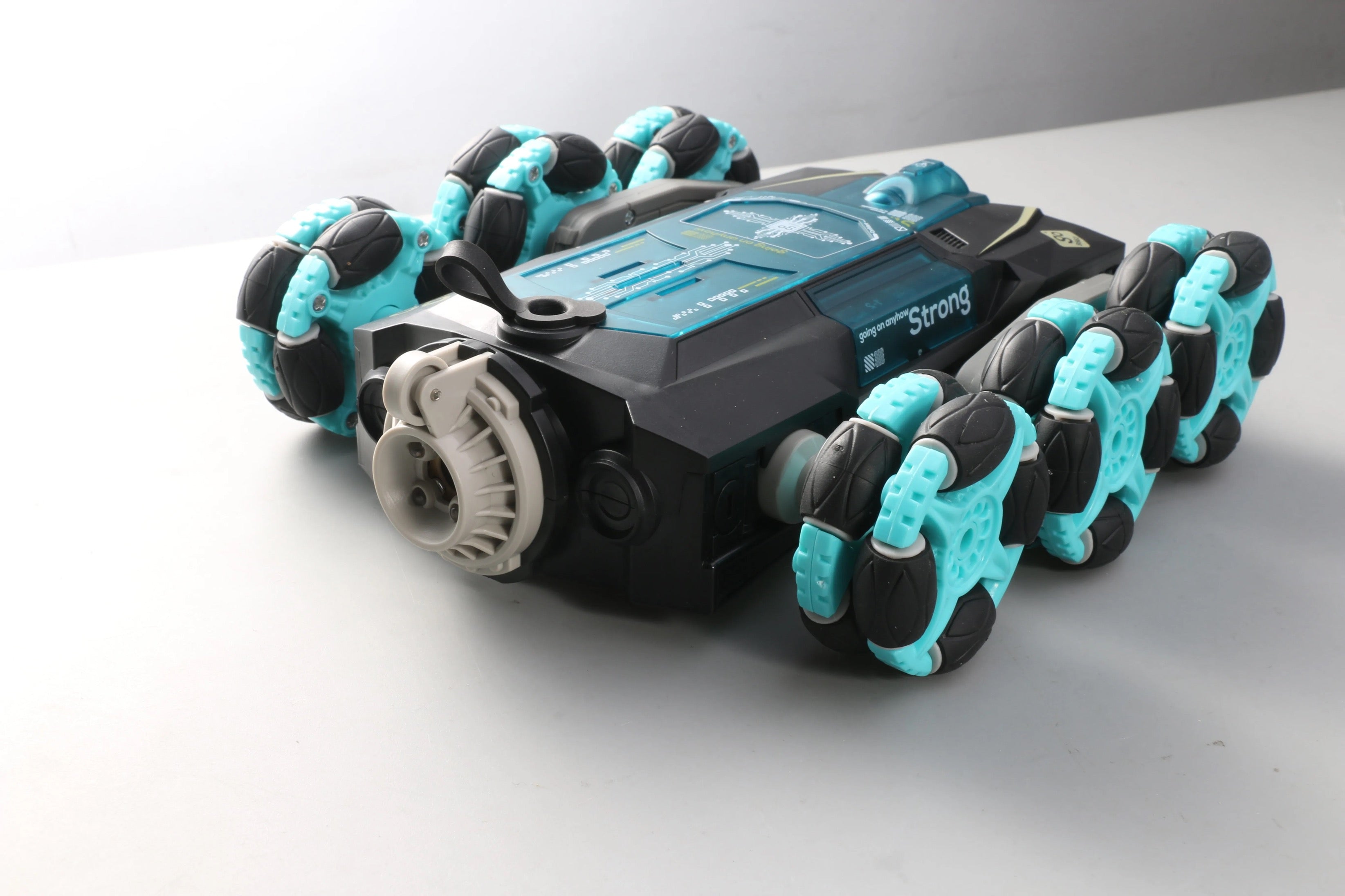Ultimate All-Terrain Stunt Climbing Car